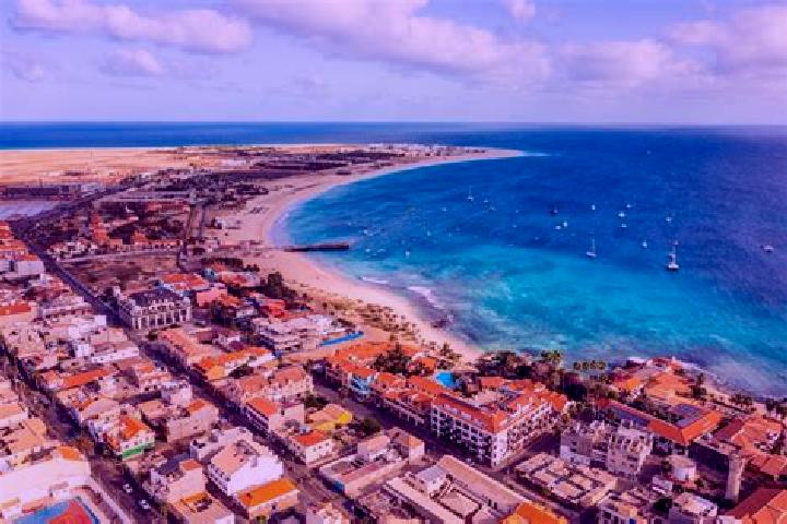 Harper, 35 — Escort in Palmeira, Cape Verde