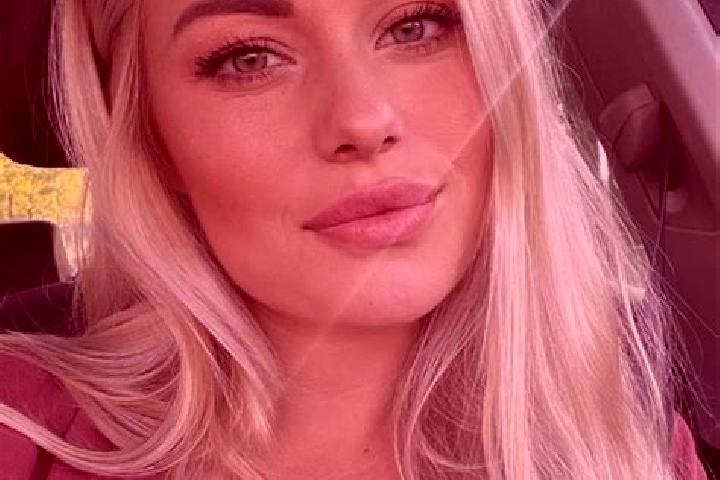 Harper, 36, a blonde hazel-eyed indian companion based in Kattupputtur. Offering CIM, Erotic Massage, Striptease. Available for incall and outcall, day and e...
