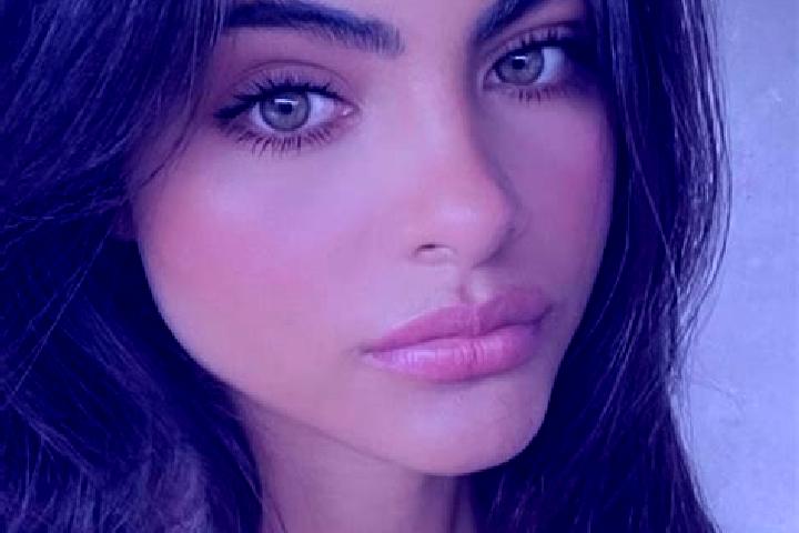 Harper, 36, a red hazel-eyed latina companion based in Pomaro Monferrato. Offering Deep French Kissing, Overnight, Duos. Available for incall and outcall, da...