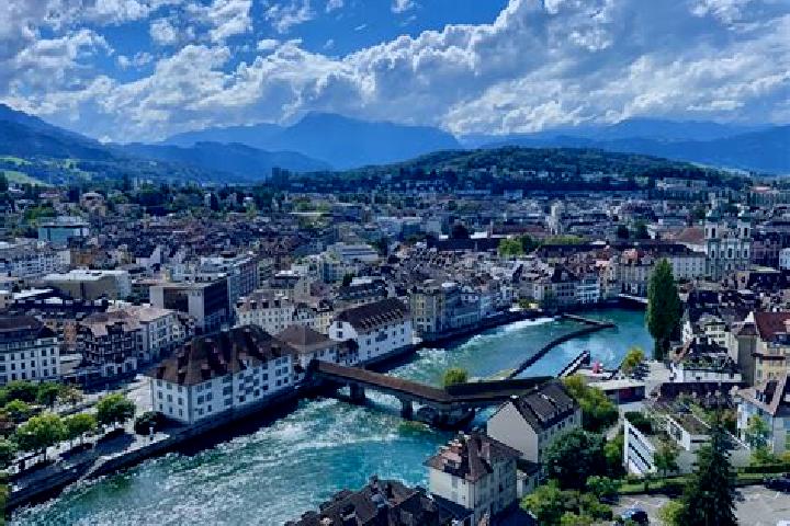 Harper, 36 — Escort in Belmont-sur-Lausanne, Switzerland