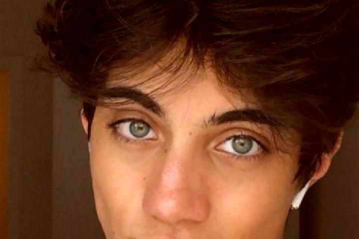 Harper, 37, a chestnut grey-eyed caucasian companion based in Arapoema. Offering BDSM, 69, Domination. Available for incall and outcall, overnight bookings a...