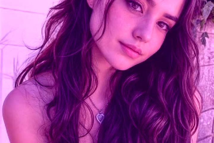 Harper, 37, a dark blonde hazel-eyed middle eastern companion based in Hnusta. Offering Prostate Massage, Massage, Girlfriend Experience, Domination. Availab...