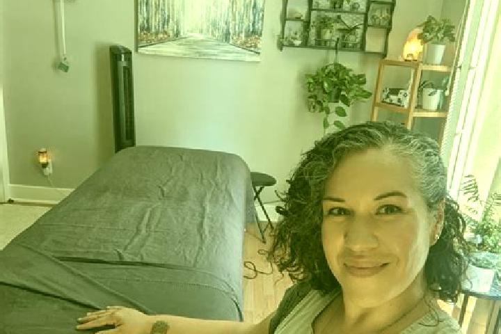 Harper, 37, a red dark-eyed asian companion based in Lanslebourg-Mont-Cenis. Offering Tantra, Massage, GFE, Dinner Date. Available for incall and outcall, ov...