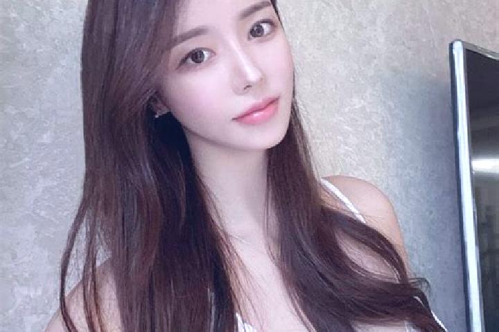 Harper, 37 — Escort in Cikokong, Indonesia
