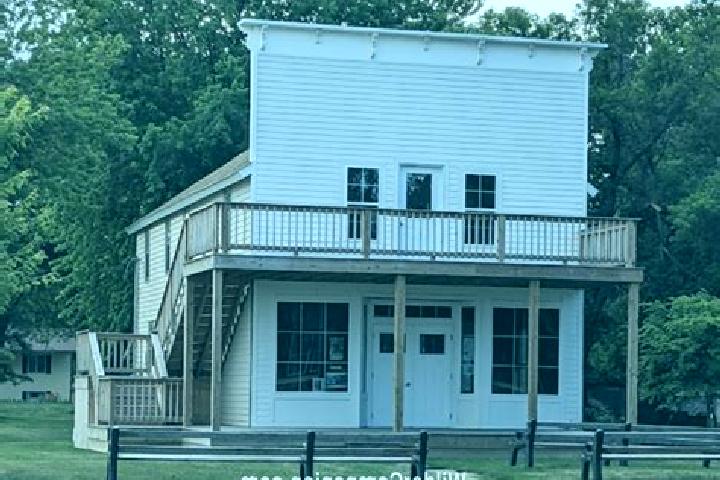 Harper, 37 — Escort in Walnut Grove, United States