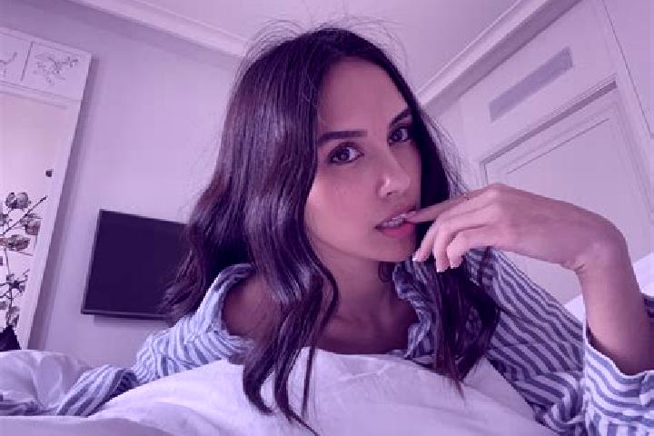 Harper, 38, a auburn amber-eyed asian companion based in Alaca. Offering OWO, Fetish, Travel Companion, Girlfriend Experience. Available for incall and outca...