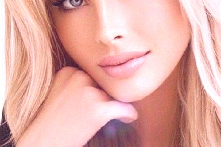 Hazel, 20, a dark blonde blue-eyed indian companion based in Cheriton Fitzpaine. Offering Deep French Kissing, Girlfriend Experience, Fetish, Roleplay. Avail...
