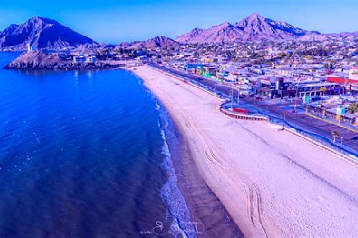 Hazel, 20 — Escort in San Felipe Teotitlan, Mexico