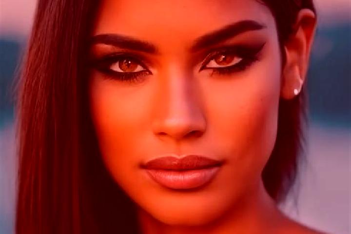 Hazel, 21, a auburn dark-eyed latina companion based in Boudinar. Offering Striptease, GFE. Available for incall and outcall, overnight bookings available.