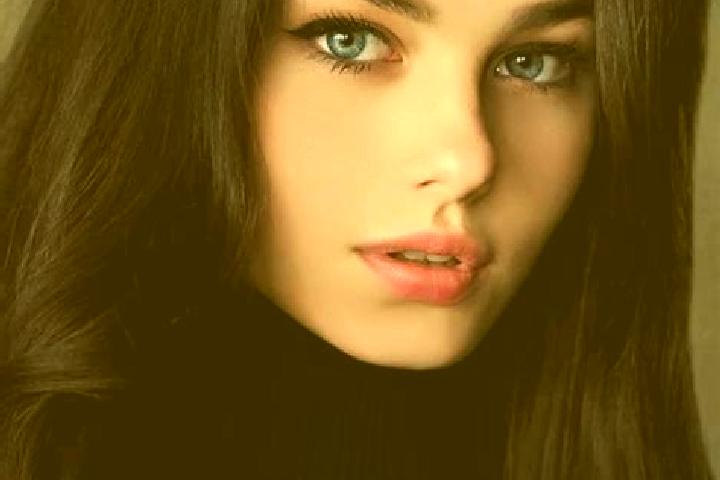 Hazel, 21, a black grey-eyed slavic companion based in Pely. Offering Erotic Massage, Prostate Massage, Girlfriend Experience. Available for incall and outca...