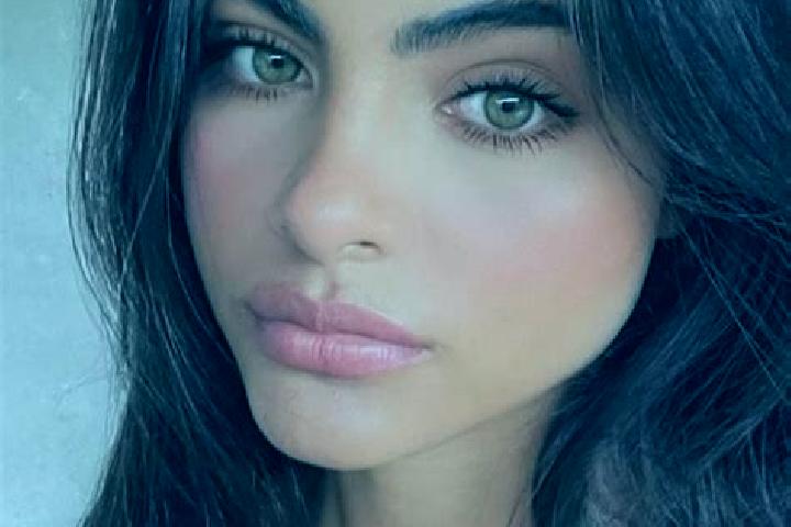 Hazel, 21, a brunette dark-eyed indian companion based in Kandyagash. Offering A-Level, BDSM, Deep French Kissing, Massage. Available for incall and outcall,...