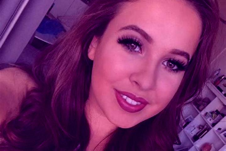 Hazel, 21, a dark blonde dark-eyed caucasian companion based in Brad. Offering Striptease, Tantra, CIM, Erotic Massage. Available for incall and outcall, day...