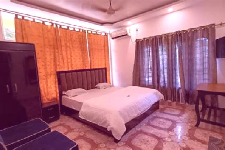 Hazel, 21 — Escort in Bokakhat, India