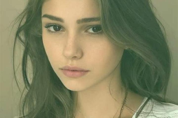Hazel, 22, a chestnut grey-eyed slavic companion based in Terrero. Offering Overnight, Striptease, Party Girl. Available for incall and outcall, overnight bo...