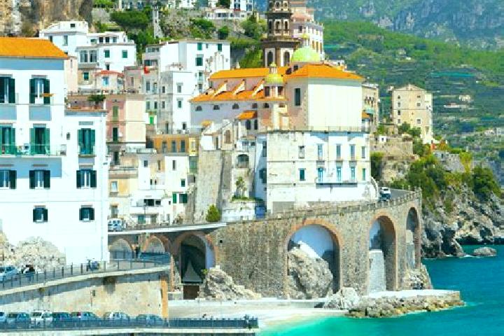 Hazel, 22 — Escort in Caravaggio, Italy