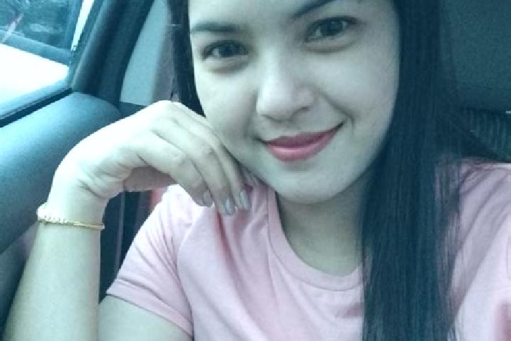 Hazel, 22 — Escort in Sua, Indonesia