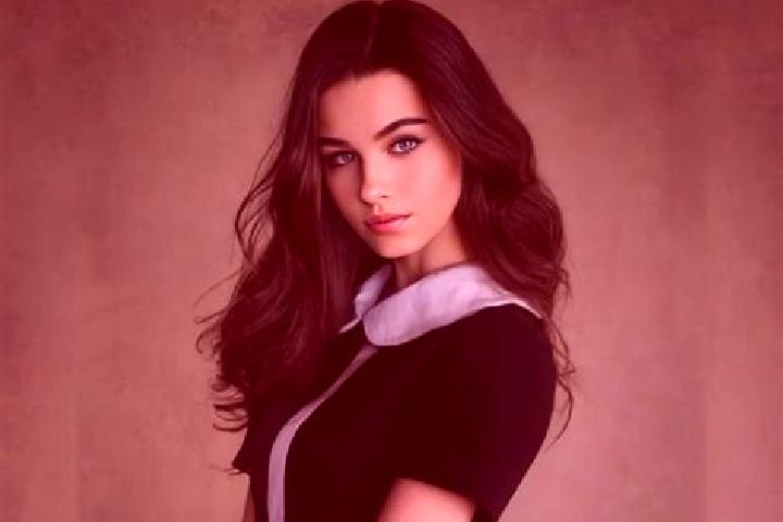 Hazel, 23, a black blue-eyed slavic companion based in Peseux. Offering Striptease, Tantra, Deep French Kissing, Couples, Girlfriend Experience. Available fo...