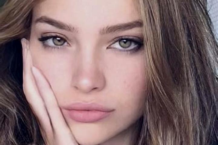 Hazel, 23, a blonde brown-eyed caribbean companion based in Haines City. Offering Party Girl, Duos, Fetish. Available for incall and outcall, day and evening...