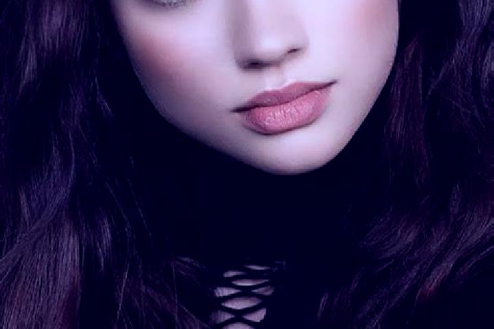 Hazel, 24, a auburn brown-eyed middle eastern companion based in Moravia-Walther. Offering Duos, OWO, Prostate Massage. Available for incall and outcall, ove...