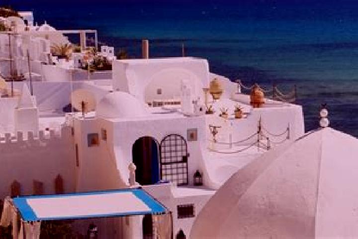 Hazel, 24 — Escort in Den Den, Tunisia