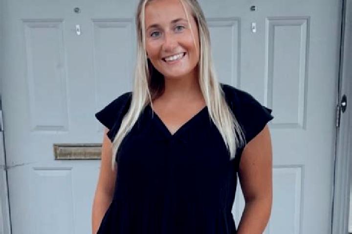 Hazel, 24 — Escort in Wittenberg, United States