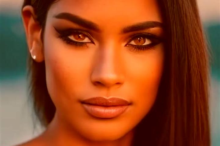 Hazel, 25, a dark blonde amber-eyed latina companion based in Cosmopolitan Estate. Offering Roleplay, Prostate Massage, Duos. Available for incall and outcal...