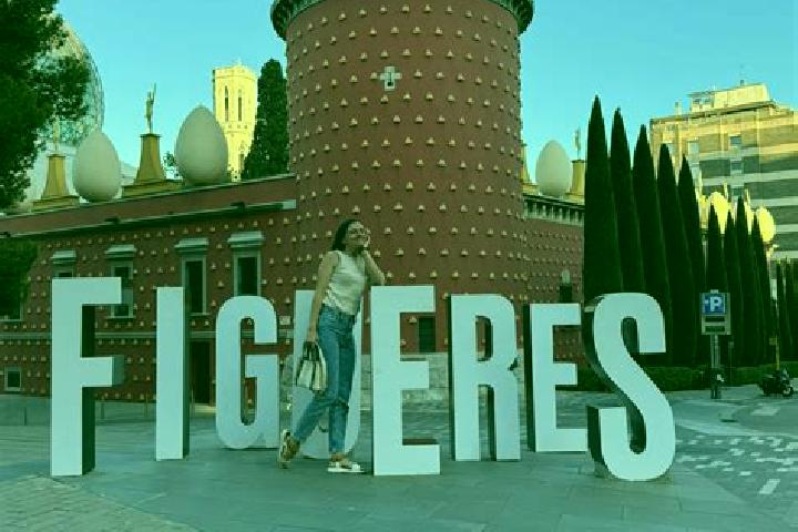 Hazel, 25 — Escort in Figueres, Spain