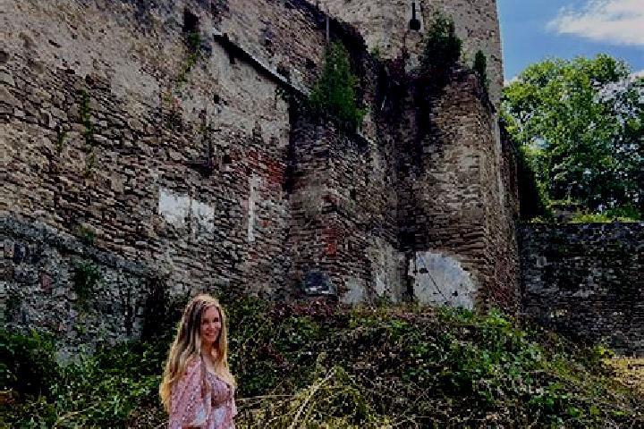 Hazel, 25 — Escort in Vlad Tepes, Romania