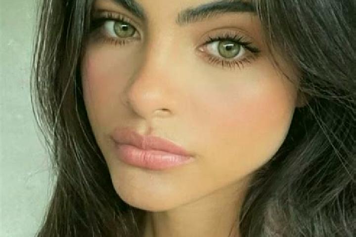 Hazel, 26, a brunette green-eyed latina companion based in Kampung Titi Tinggi. Offering Travel Companion, Striptease, Couples, Duos, CIM. Available for inca...