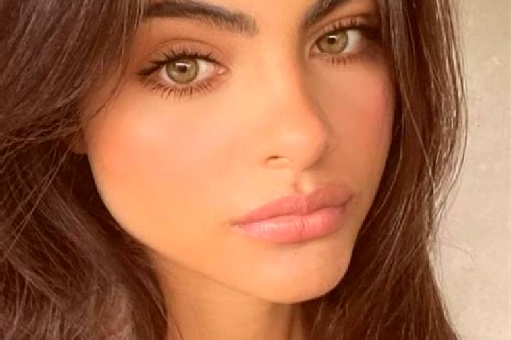 Hazel, 27, a brunette dark-eyed mixed companion based in Mainstone. Offering Striptease, Couples, Domination. Available for incall and outcall, day and eveni...
