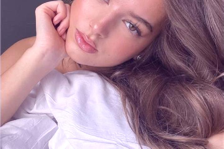 Hazel, 27, a brunette hazel-eyed indian companion based in East Warburton. Offering OWO, Prostate Massage, Overnight. Available for incall and outcall, overn...