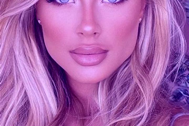 Hazel, 27, a dark blonde blue-eyed latina companion based in Urzainqui. Offering Erotic Massage, Striptease, Massage, CIM. Available for incall and outcall, ...
