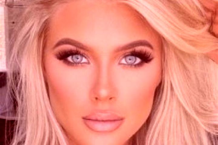 Hazel, 27, a platinum blonde green-eyed middle eastern companion based in Patuzza. Offering Roleplay, Fetish, Girlfriend Experience, Deep French Kissing. Ava...