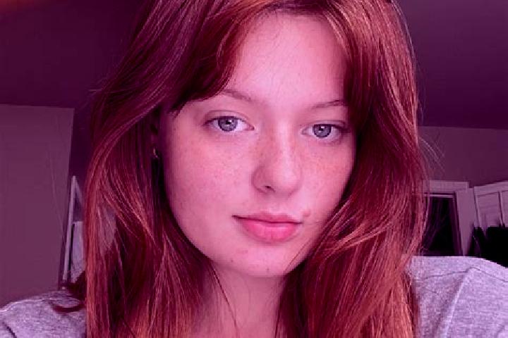 Hazel, 27, a red brown-eyed latina companion based in Rotem. Offering Girlfriend Experience, CIM, Dinner Date. Available for incall and outcall, overnight bo...