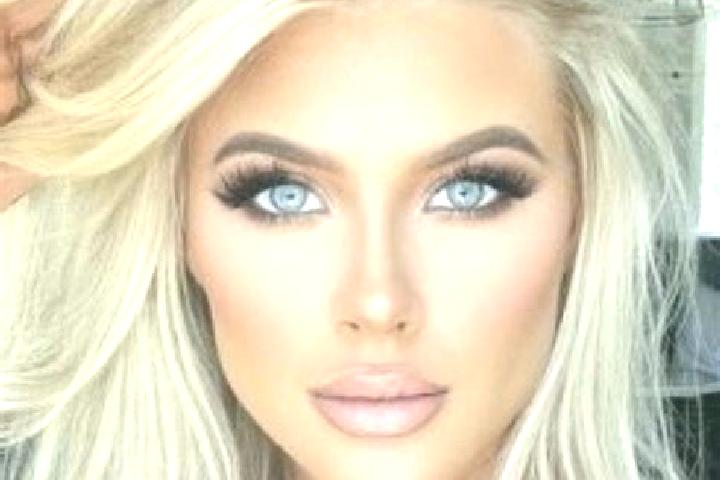 Hazel, 28, a platinum blonde blue-eyed ebony companion based in Preobrazhenskaya. Offering 69, Massage, CIM, A-Level, Striptease. Available for incall and ou...