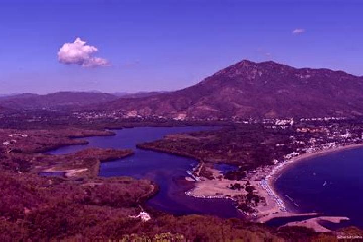 Hazel, 28 — Escort in La Boquita, Mexico