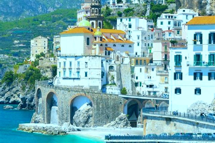 Hazel, 28 — Escort in Lonate Pozzolo, Italy