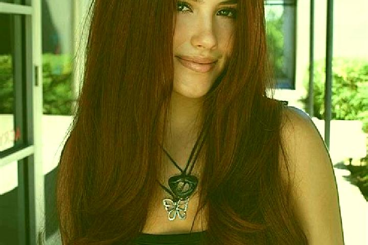 Hazel, 29, a auburn dark-eyed slavic companion based in Cunettone-Villa. Offering Massage, Fetish, Striptease, Girlfriend Experience. Available for incall an...