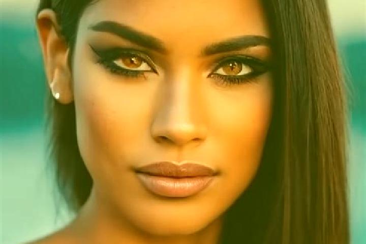 Hazel, 29, a black brown-eyed latina companion based in Kazan. Offering Deep French Kissing, GFE, Roleplay. Available for incall and outcall, overnight booki...