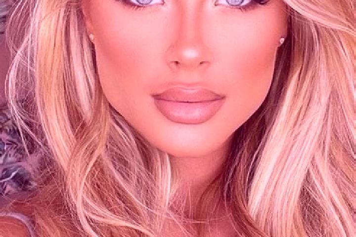 Hazel, 29, a blonde hazel-eyed latina companion based in Hicksville. Offering BDSM, Massage, Travel Companion. Available for incall and outcall, overnight bo...
