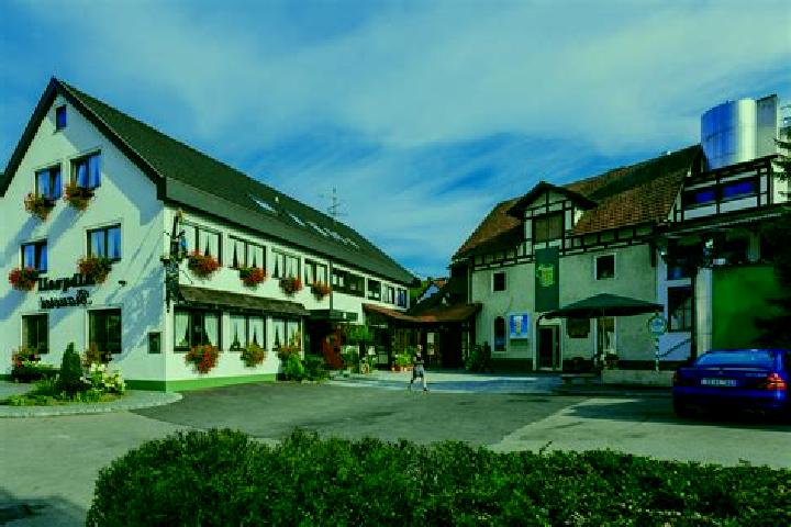 Hazel, 29 — Escort in Klingenstein, Germany