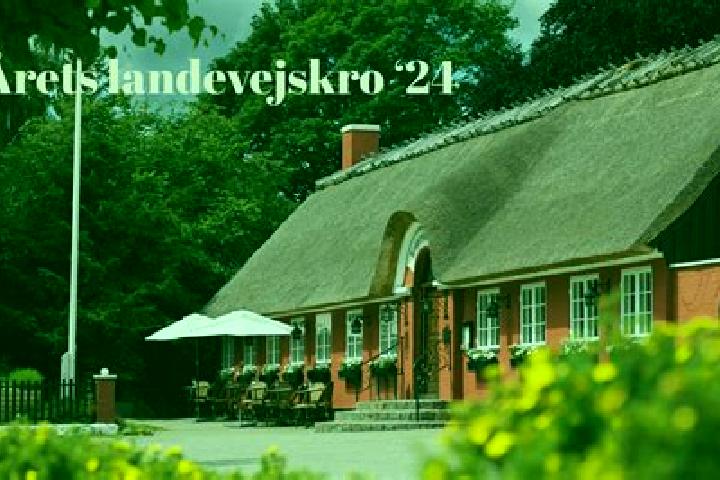 Hazel, 30 — Escort in Hyllinge, Sweden