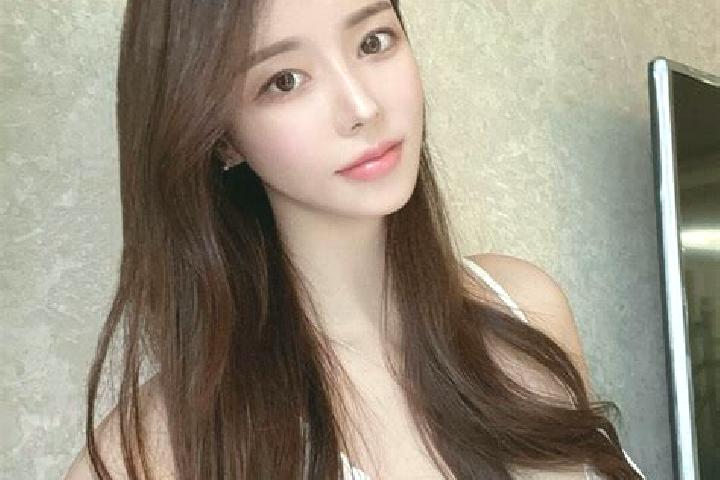 Hazel, 30 — Escort in Ryonggang-up, North Korea