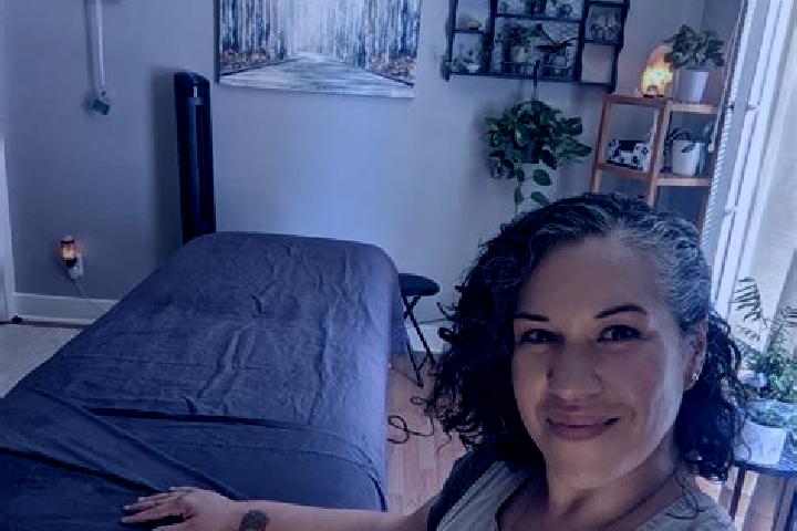 Hazel, 31, a black dark-eyed caribbean companion based in Haidemuehl. Offering Couples, OWO, A-Level, Massage. Available for incall and outcall, day and even...