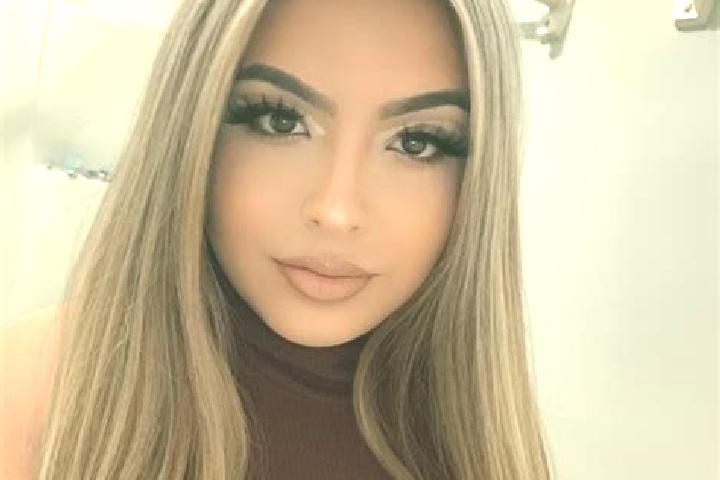 Hazel, 31, a blonde grey-eyed latina companion based in Boechout. Offering Dinner Date, Couples, Party Girl. Available for incall and outcall, overnight book...