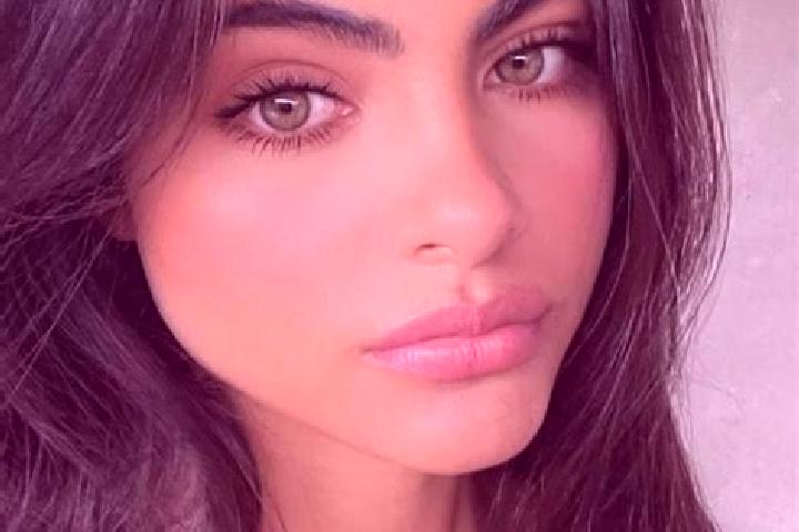 Hazel, 31, a brunette green-eyed latina companion based in Ziyang. Offering Prostate Massage, Massage, BDSM, Overnight. Available for incall and outcall, ove...