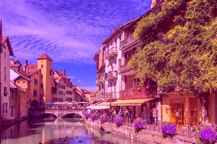 Hazel, 31 — Escort in Avroult, France