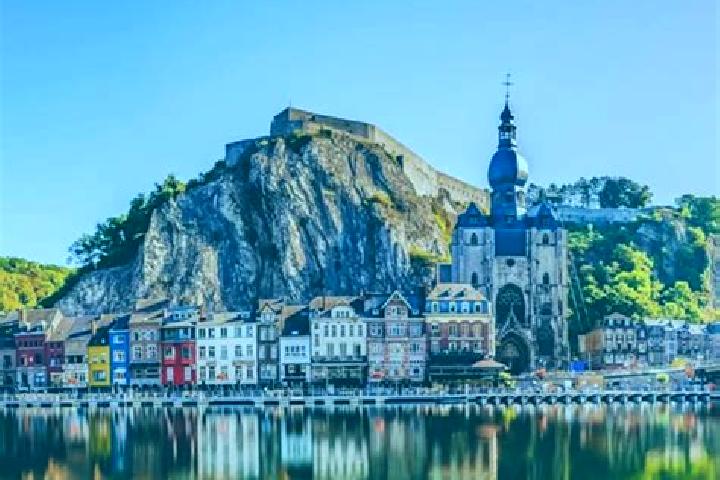 Hazel, 31 — Escort in Baugnies, Belgium