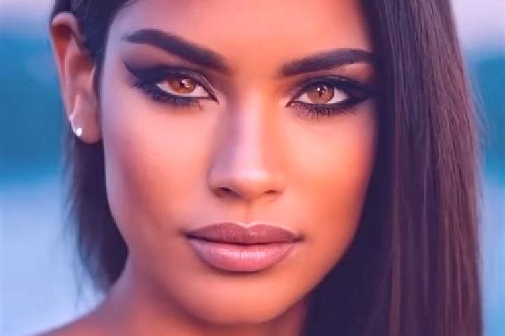 Hazel, 32, a black amber-eyed latina companion based in Untsukul . Offering 69, Striptease, Roleplay, BDSM. Available for incall and outcall, day and evening...