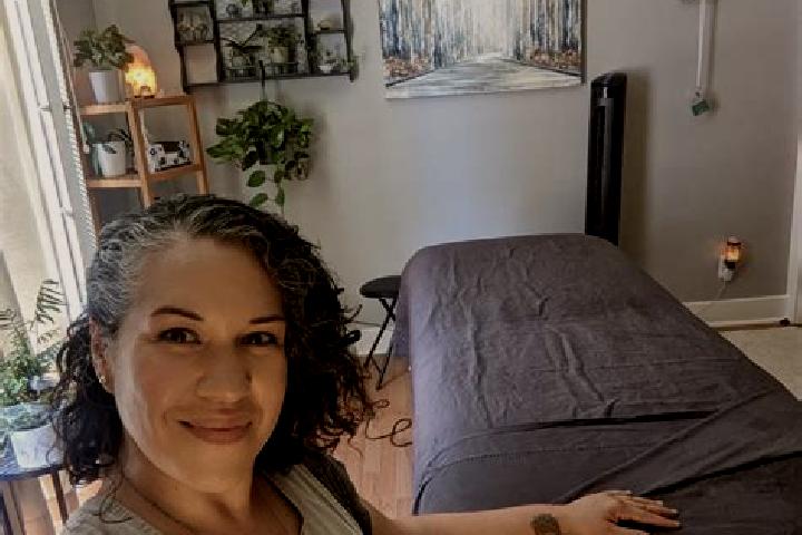 Hazel, 32, a blonde brown-eyed mixed companion based in Caronno Varesino. Offering Massage, Tantra. Available for incall and outcall, day and evening dates.